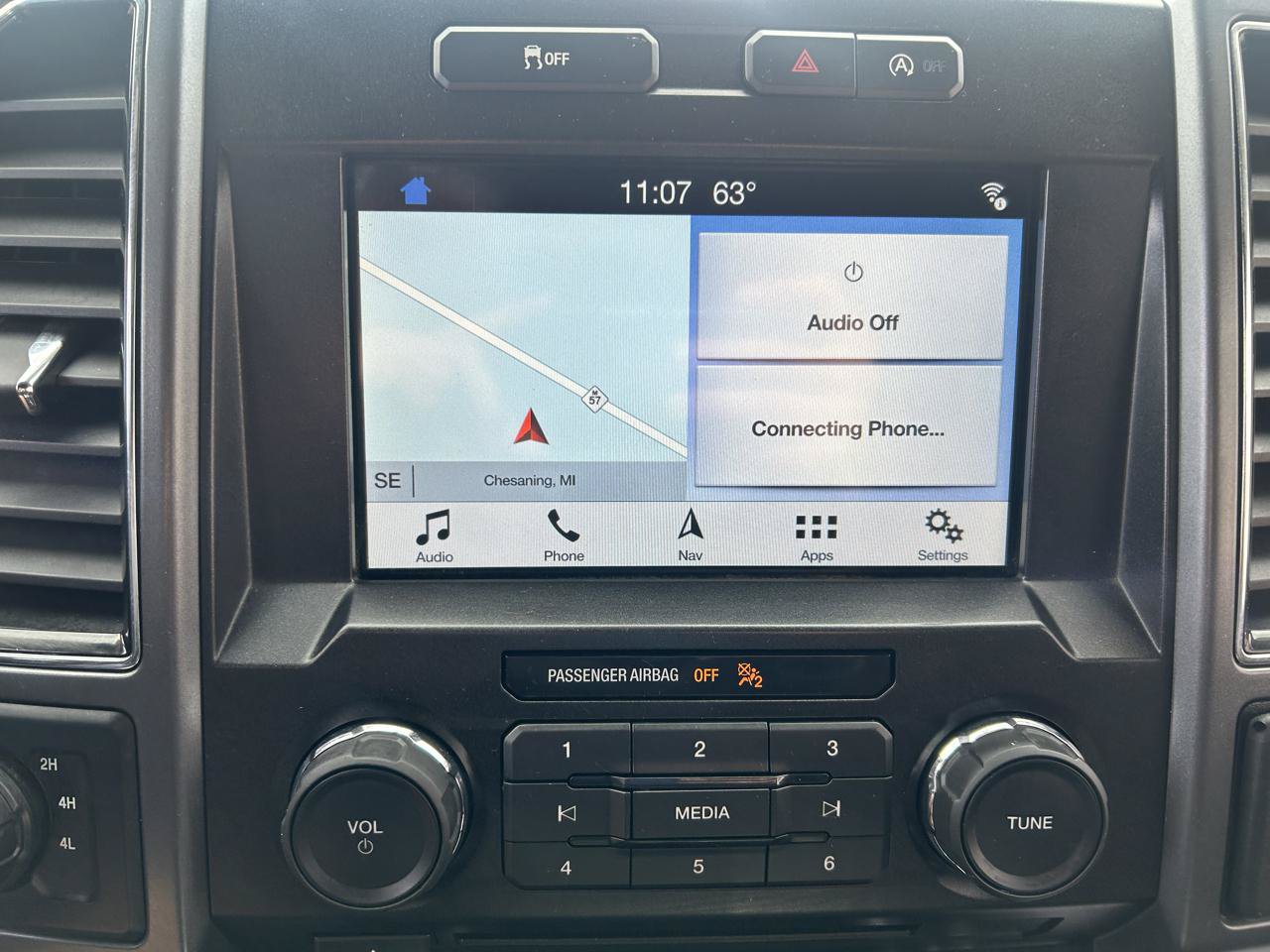 Used 2018 Ford F150 XLT w/ Equipment Group 302A Luxury AWD/4WD image 23