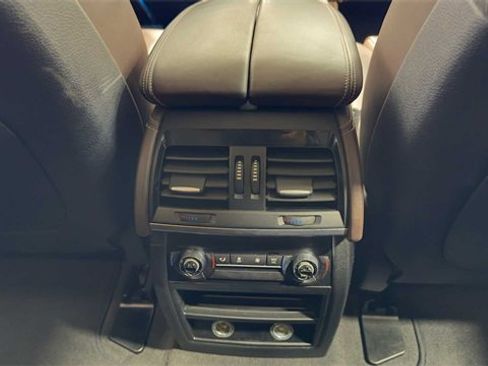 Used 2015 BMW X5 xDrive35i image 16