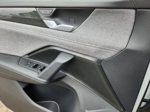 New 2026 Volkswagen Tiguan S AWD/4WD image 21