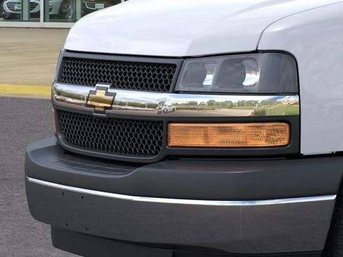 New 2025 Chevrolet Express 2500 Work Van w/ Driver Convenience Package image 14