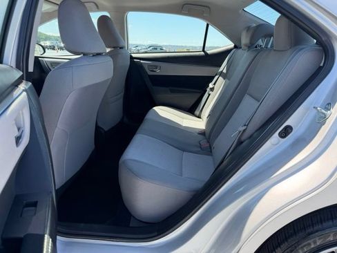 Used 2014 Toyota Corolla LE FWD image 11