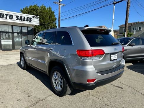 Used 2018 Jeep Grand Cherokee Laredo RWD image 7
