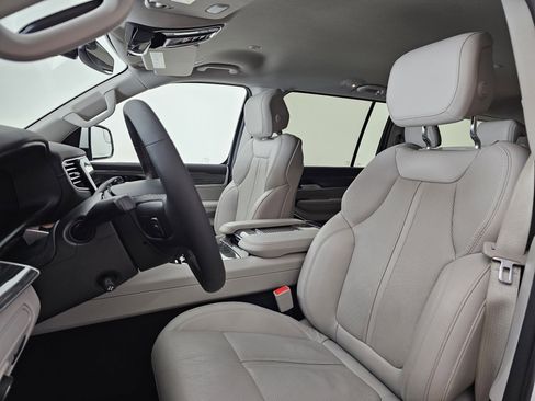 Used 2022 Jeep Wagoneer Series II image 9