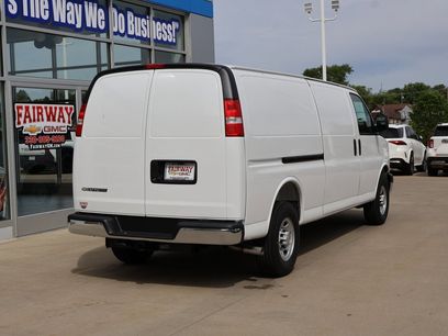 New 2025 Chevrolet Express 3500 Extended w/ Driver Convenience Package