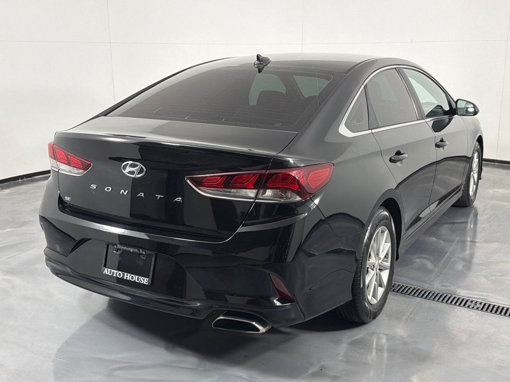 Used 2018 Hyundai Sonata SE FWD image 5