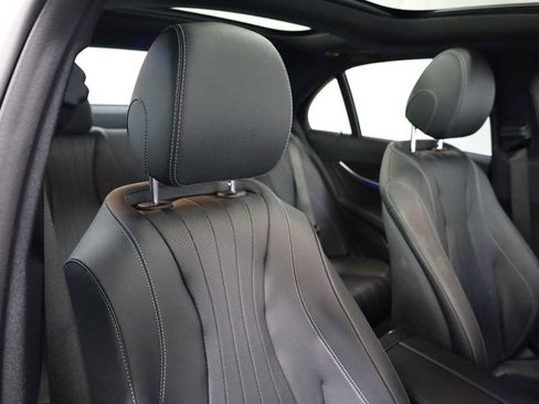 Used 2023 Mercedes-Benz E 350 4MATIC Sedan image 16