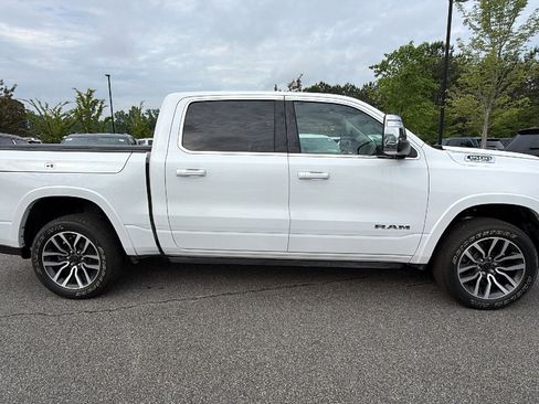 Used 2025 RAM 1500 Limited AWD/4WD image 7