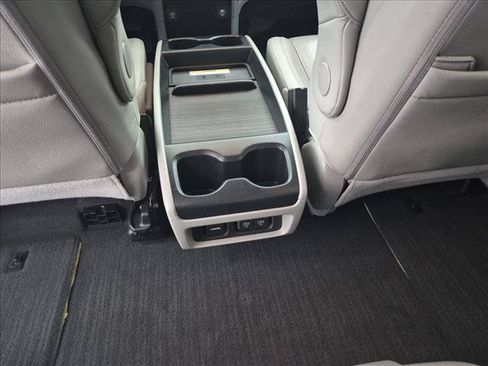 Used 2020 Honda Odyssey Elite image 19