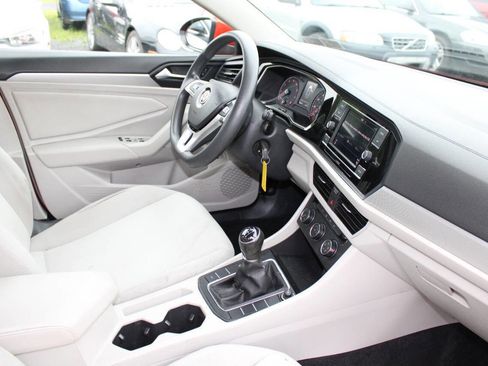 Used 2019 Volkswagen Jetta S w/ Driver Assistance Package image 12