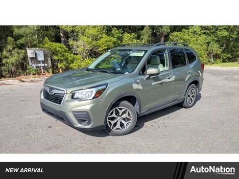 Used 2019 Subaru Forester Premium AWD/4WD image 1