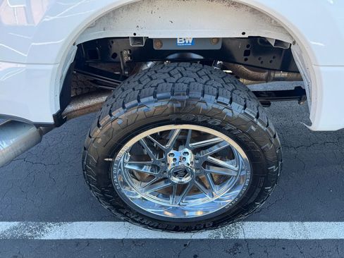 Used 2019 Ford F250 Lariat w/ Lariat Ultimate Package image 13