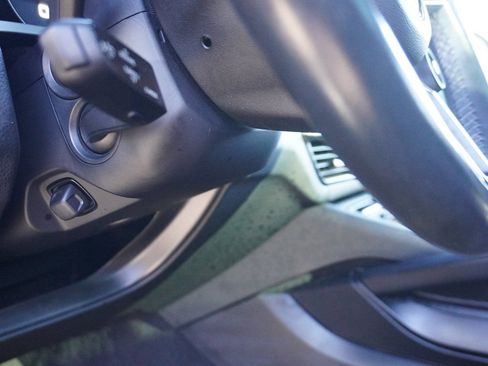 Used 2019 Porsche Cayenne E-Hybrid image 52