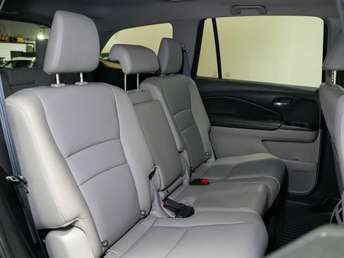 Used 2017 Honda Pilot EX-L image 17