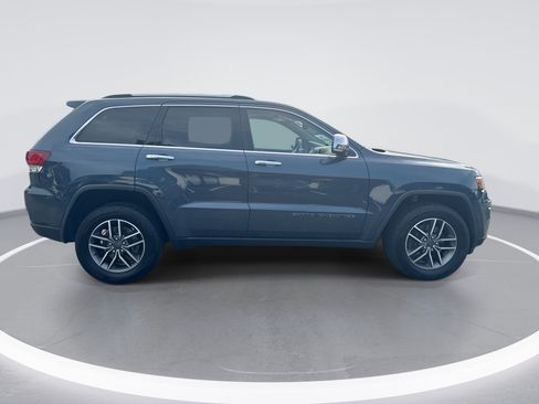 Used 2021 Jeep Grand Cherokee Limited w/ Trailer Tow Group IV AWD/4WD image 3