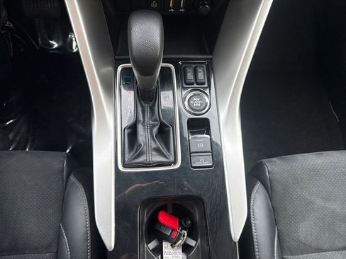 Used 2022 Mitsubishi Eclipse Cross SE AWD/4WD image 22