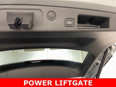 Certified 2024 Chevrolet Equinox LT w/ LPO, Floor Liner Package FWD image 45