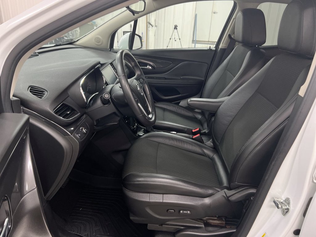 Used 2017 Buick Encore Preferred FWD image 19