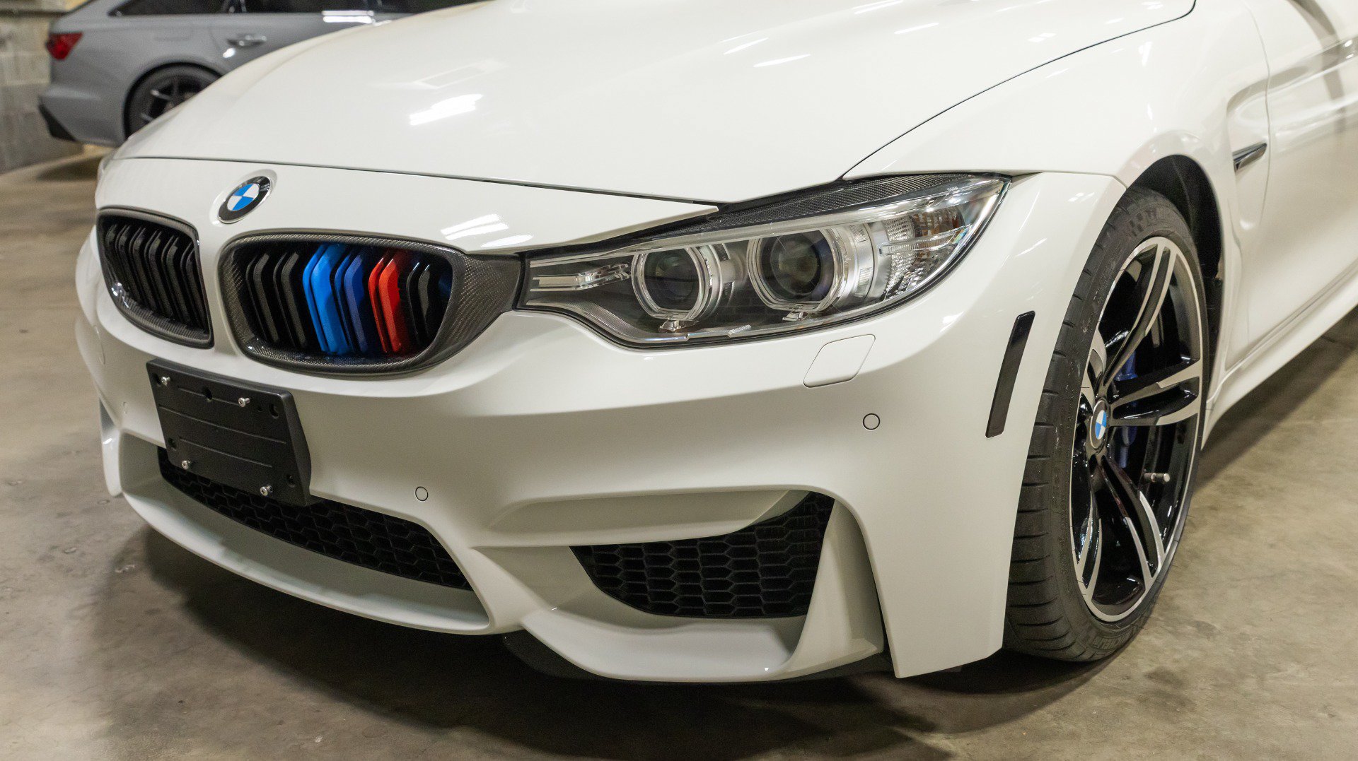 Used 2016 BMW M4 Convertible RWD image 25
