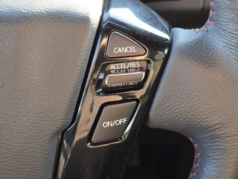 Used 2023 Nissan Frontier Pro-X w/ Tow Package image 18