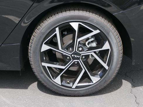 Used 2025 Kia K5 EX FWD image 11
