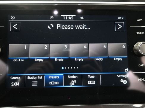 Used 2024 Volkswagen Tiguan SE FWD image 27