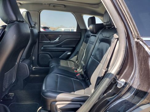Used 2022 Lincoln Corsair Reserve AWD/4WD image 9