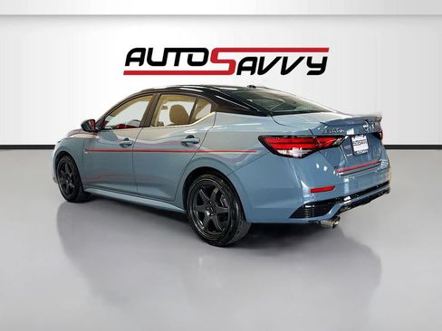 Used 2025 Nissan Sentra SR FWD image 5
