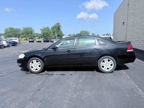 Used 2007 Chevrolet Impala LT FWD image 2