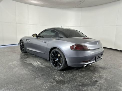 Used 2011 BMW Z4 sDrive35i RWD image 6