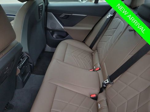 Used 2025 BMW 540i xDrive w/ Premium Package image 26