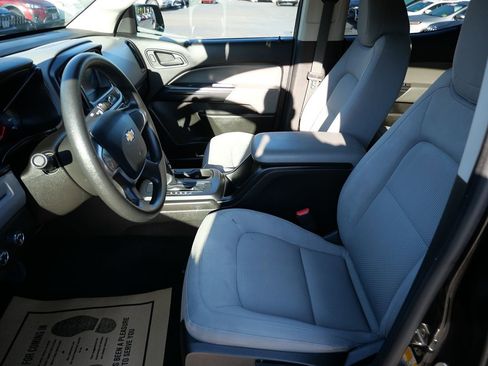 Used 2018 Chevrolet Colorado W/T w/ WT Convenience Package image 10