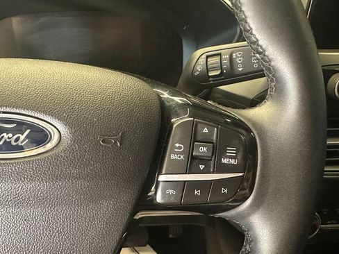 Used 2025 Ford Escape Active w/ Cold Weather Package AWD/4WD image 12