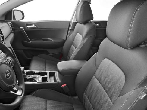 Used 2017 Kia Sportage LX w/ LX Popular Package FWD image 10
