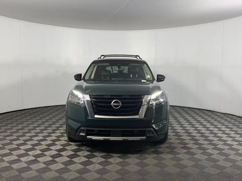 Used 2022 Nissan Pathfinder SL w/ SL Premium Package image 5