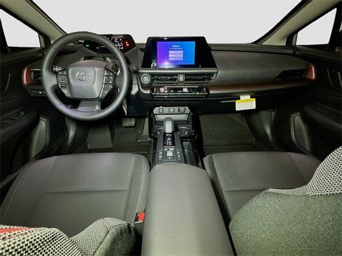 New 2026 Toyota Prius SE image 6