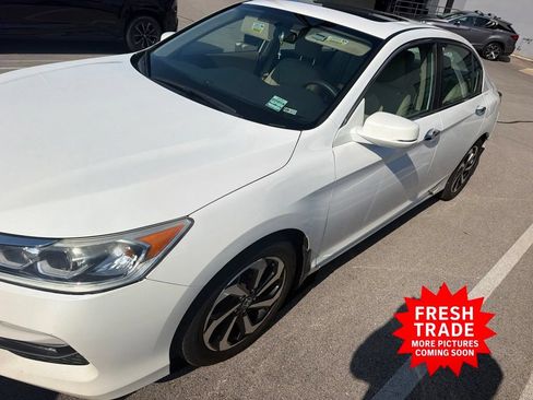 Used 2016 Honda Accord EX image 1