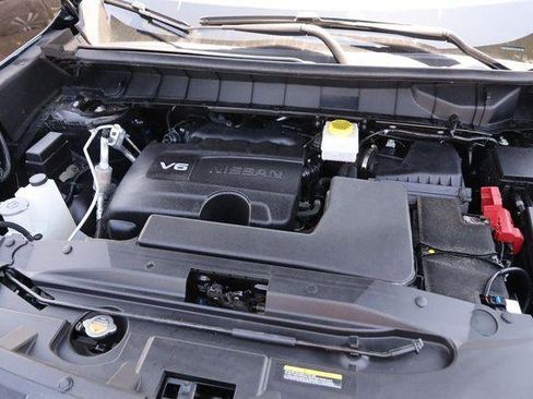 Used 2023 Nissan Pathfinder Platinum w/ Lighting Package (N92) AWD/4WD image 29