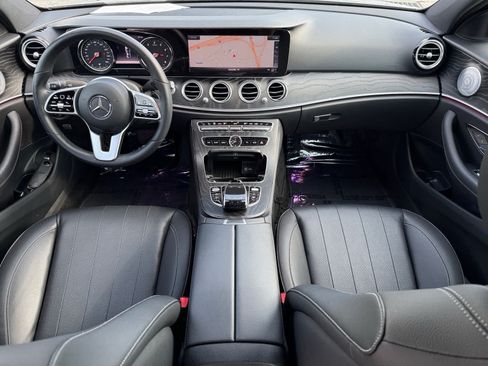 Certified 2019 Mercedes-Benz E 300 4MATIC image 11