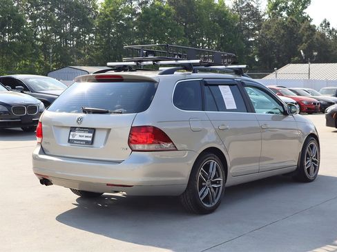 Used 2012 Volkswagen Jetta TDI FWD image 7