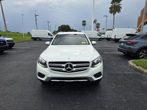 Used 2016 Mercedes-Benz GLC 300 4MATIC image 3