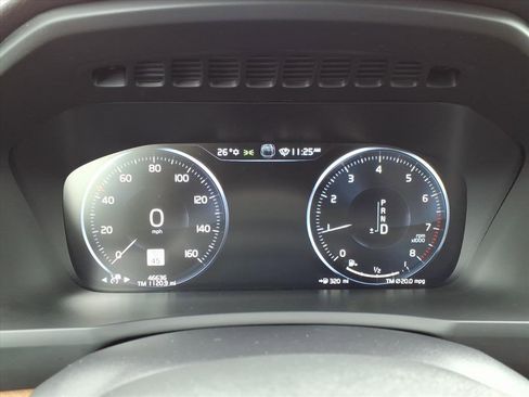 Used 2021 Volvo XC90 T6 Momentum w/ Protection Package Premier image 24