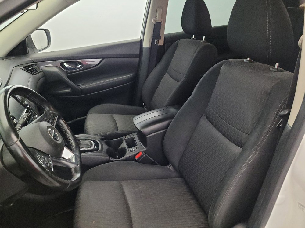 Used 2019 Nissan Rogue SV AWD/4WD image 17