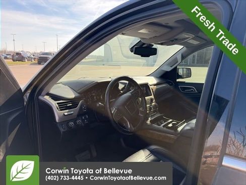 Used 2017 GMC Yukon Denali w/ Open Road Package image 11