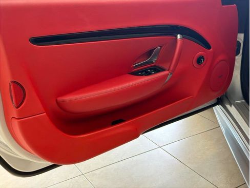 Used 2016 Maserati GranTurismo Sport image 9