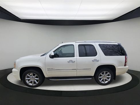 Used 2012 GMC Yukon Denali image 7