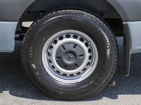 New 2025 Mercedes-Benz Sprinter 2500 image 10