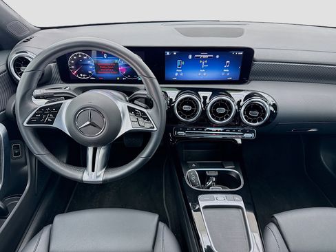 Used 2026 Mercedes-Benz CLA 250 image 15