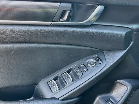 Used 2020 Honda Accord Sport image 17