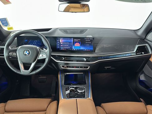 Used 2026 BMW X5 xDrive40i AWD/4WD image 2