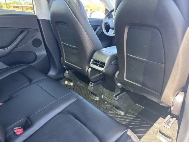 Used 2020 Tesla Model Y Long Range AWD/4WD image 13